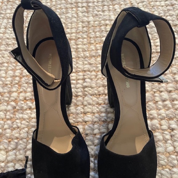 Nicholas Kirkwood Hidden Pearl Platform Suede Sandals - Picture 14 of 16